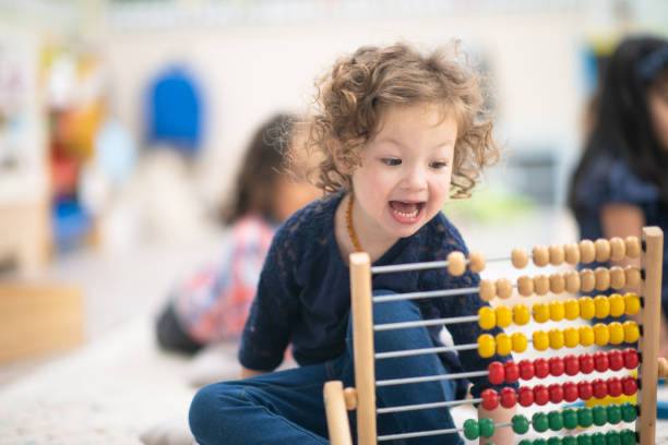 Montessori ta'lim markazi - Individuals Montessori